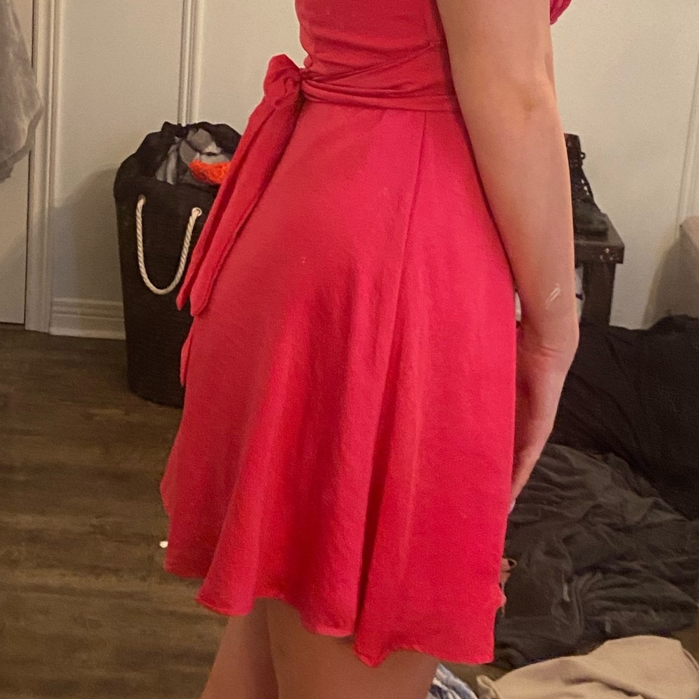Pink dress - Picture 5 of 6